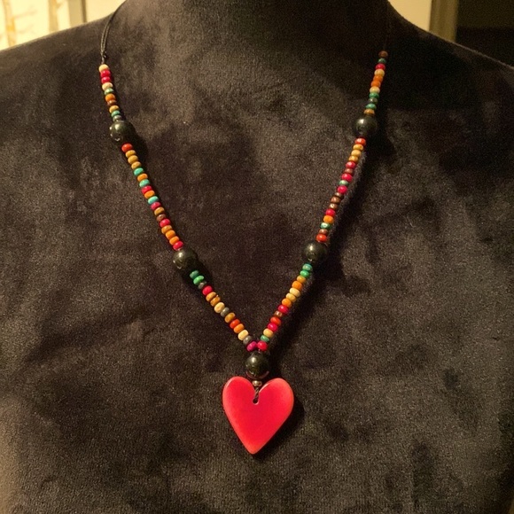 Heart charm fuchsia pink with multi-color beads vintage necklace adjustable - Picture 4 of 5